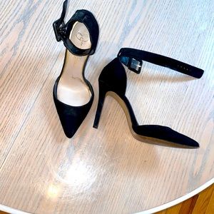 Jessica Simpson Suede Pumps